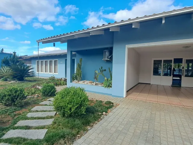 Imagem 8: Exclusividade em Pirabeiraba: Residência Plana de 390m² em Terreno de 1.600m²
