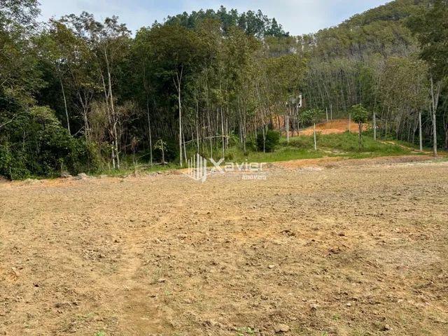 Imagem 4: Terreno Plano com Riacho na Rota da Ferradura em Guarapari - 1.000 m² com Segurança e