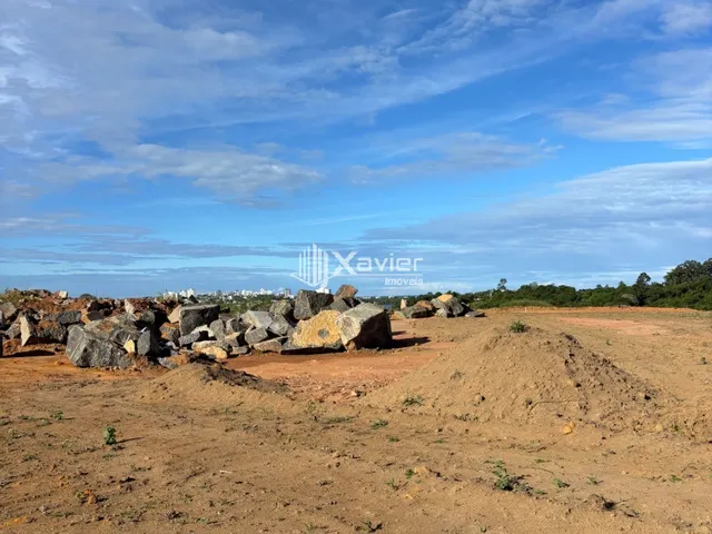 Imagem 6: Terrenos de 20.000 m² a 40.000 m² com vista para o canal em Guarapari/ES, frente para