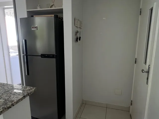 Imagem 2: Alphaville 79m², 3 quartos, 1 suíte, área de serviço, armários planejados, decorado