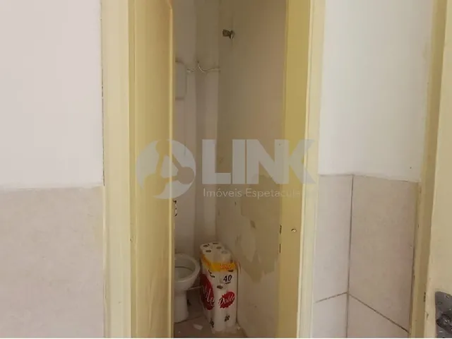 Imagem 14: Apartamento à venda em Menino Deus, Porto Alegre-RS: 2 quartos, 2 salas, 1 banheiro