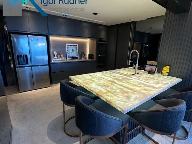 Imagem 2: Mansão Bahiano de Tênis ? 305 m², 3 Suítes, Vista Mar Permanente