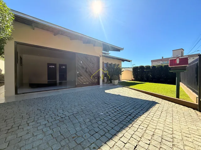 Imagem 15: Excelente casa plana averbada no Saguaçu !!