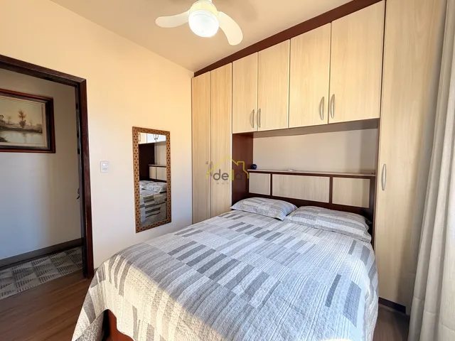Imagem 7: Excelente casa plana averbada no Saguaçu !!