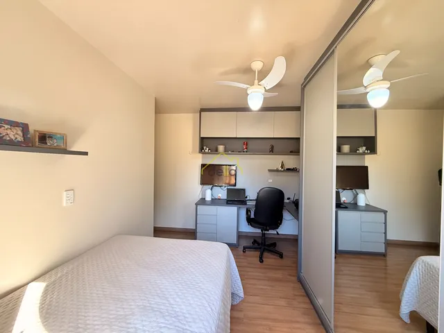 Imagem 11: Excelente casa plana averbada no Saguaçu !!
