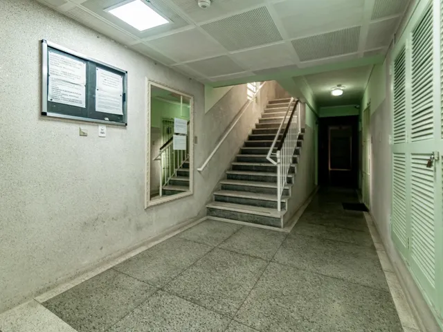 Imagem 3: MFR 168 Apto 204 - Apartamento à venda no bairro Medianeira - Porto Alegre/RS