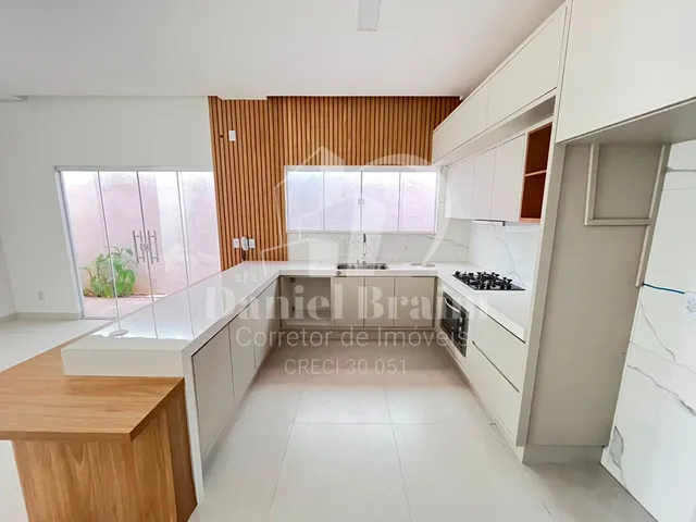Imagem: Sobrado com 3 Suites, Closet, Escritório