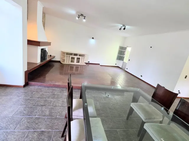 Imagem: Casa À Venda no Bairro Parque São Domingos