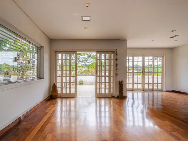 Imagem: Casa À Venda no Bairro Jardim Leonor Mendes