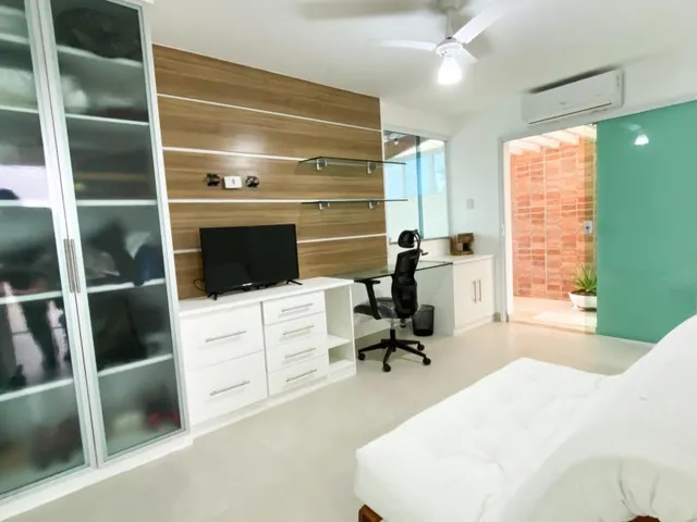 Imagem 10: Cobertura com 4 dormitórios - Aluguel - R$6.500(Taxas inclusas) - 175 m² - Buraquinho