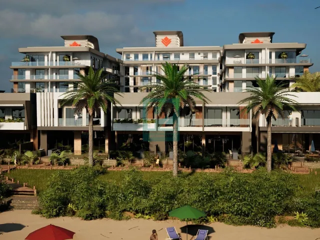 Imagem 4: Casa Beira-Mar de Alto Padrão com 4 Suítes na Praia de Mariscal - Bombinhas/SC