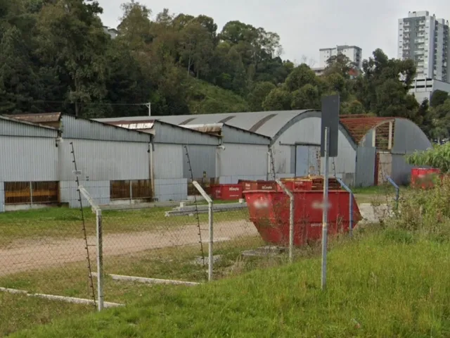 Imagem 2: Galpão industrial a venda em terreno de 14.187m² em Caxias do Sul, RS, excelente para