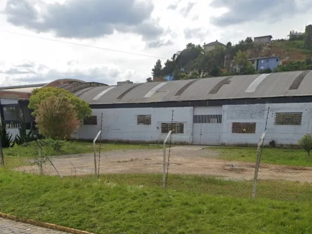 Imagem 3: Galpão industrial a venda em terreno de 14.187m² em Caxias do Sul, RS, excelente para