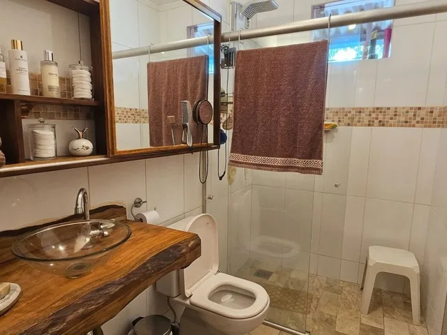 Imagem 14: Oportunidade no Cypress Garden – Casa com Suíte e Área de Lazer Completa