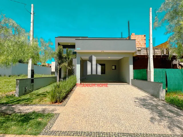 Imagem: A casa em condomínio possui 3 Dormitórios, 3 Suítes, 3