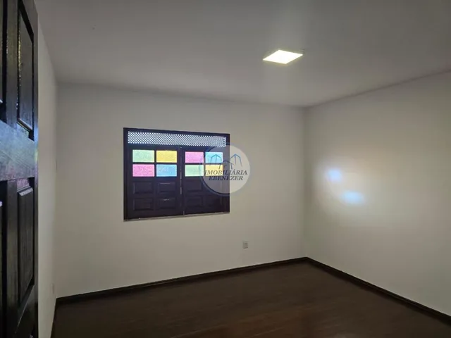 Imagem 2: Casa à Venda no Bairro Brasília em Feira de Santana | 4 Suítes