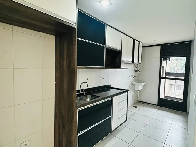 Imagem 5: AP Mobiliado, 2Quartos, Sacada com Churras, Garagem, Capão Raso-Curitiba-PR