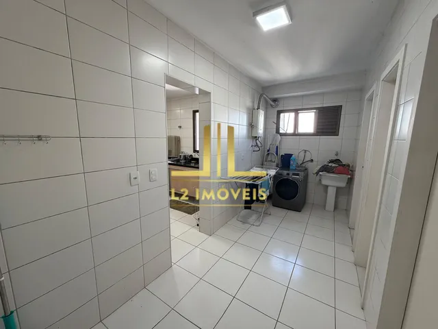 Imagem 11: APARTAMENTO ALTO PADRÃO - 3 SUÍTES - 243M² - ANDAR ALTO - 04 VAGAS - LE PARC