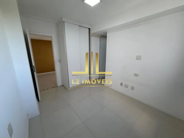 Imagem 2: APARTAMENTO ALTO PADRÃO - 3 SUÍTES - 243M² - ANDAR ALTO - 04 VAGAS - LE PARC