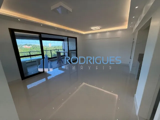 Imagem: Apartamento em Alphaville I à Venda com