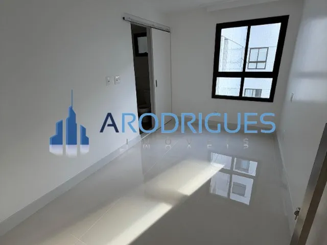 Imagem 8: Apartamento em Alphaville I à Venda com 3 quartos, 3 suítes e 128m² - Nascente Total
