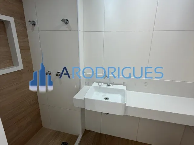 Imagem 5: Apartamento em Alphaville I à Venda com 3 quartos, 3 suítes e 128m² - Nascente Total