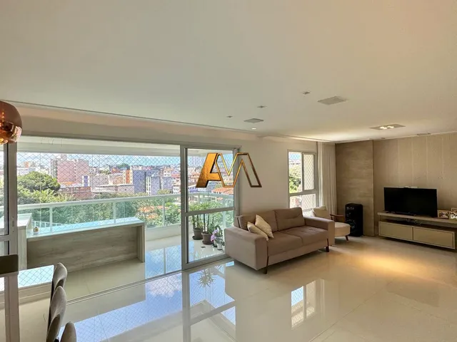 Imagem: O apartamento possui 3 Dormitórios, 3 Suítes, 3