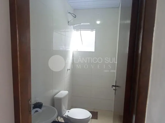 Imagem 14: Casa na Praia com 2 Quartos, 1 banheiro, Sala, cozinha, área de serviço