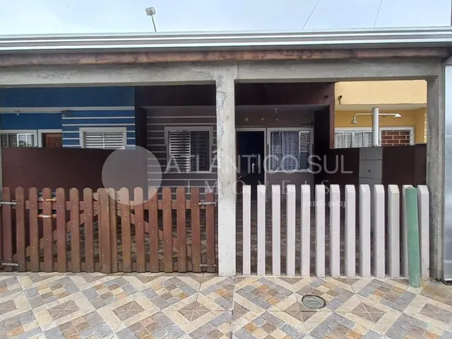 Imagem: Casa À Venda a 350 Metros do Mar, Balneário
