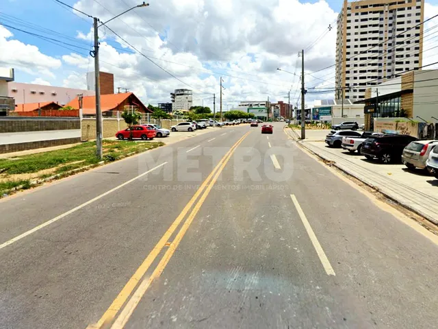Imagem: Ponto comercial à venda na Av. Integração