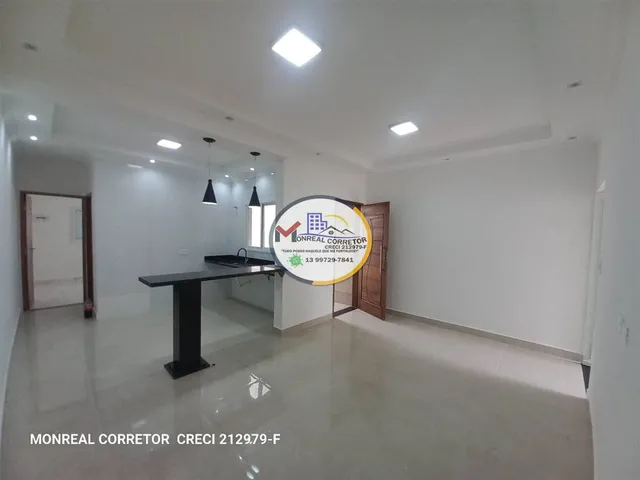 Imagem: Casa Nova a Passos do Mar em Mongaguá