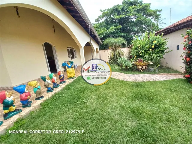 Imagem 3: CASA ELEGANTE LOTE INTEIRO A PASSOS DO MAR