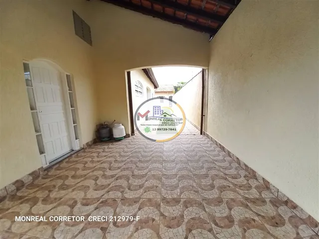 Imagem 5: CASA ELEGANTE LOTE INTEIRO A PASSOS DO MAR