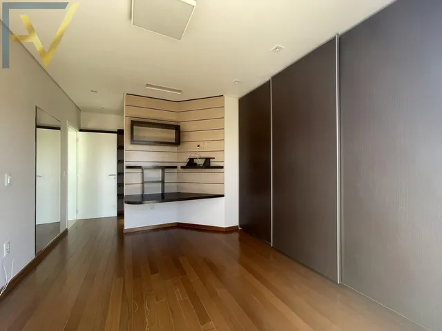 Imagem 4: Casa à venda no Portal do Paraíso II em Jundiaí/SP – 4 suítes, 425m², piscina