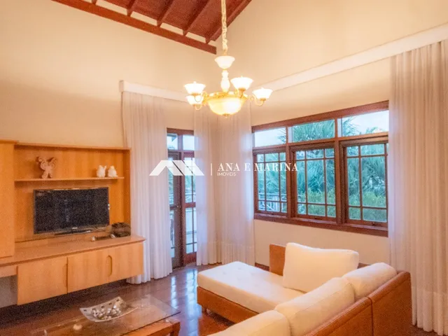 Imagem 13: Casa de Luxo em Condomínio: 4 Quartos, 4 Suítes, 5 Banheiros, 8 Vagas - Campinas-SP