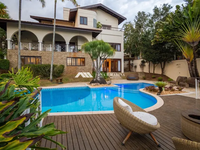 Imagem 10: Casa de Luxo em Condomínio: 4 Quartos, 4 Suítes, 5 Banheiros, 8 Vagas - Campinas-SP