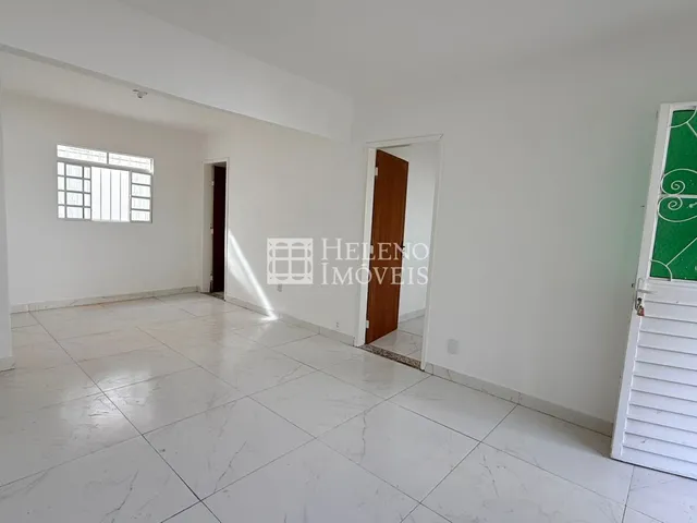 Imagem: Casa em Londrina (São Benedito), Santa