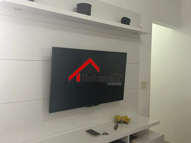 Imagem: O apartamento possui 2 Dormitórios, 1 Banheiro, 1 Vaga na