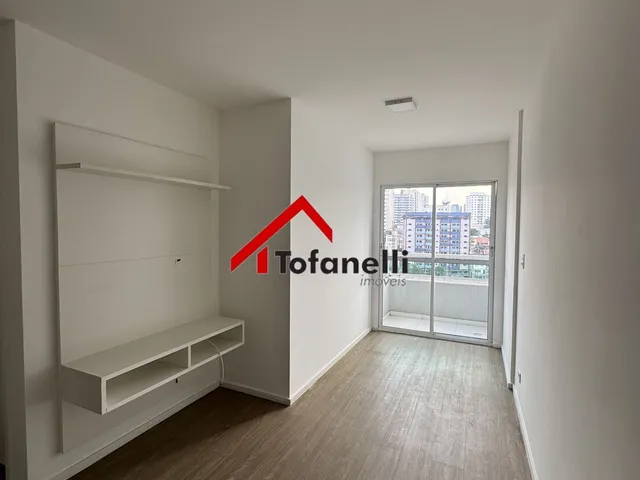 Imagem: O apartamento possui 2 Dormitórios, 1 Suíte, 2 Banheiros
