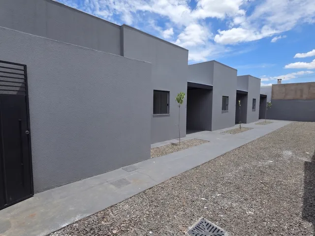 Imagem: Casa em Condomínio com 2 Quartos e 2 Vagas
