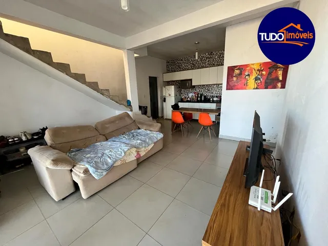 Imagem 7: Casa em Condomínio de Luxo em Brasília-DF, 3 Quartos, 3 Suítes, 2 Banheiros, 2 Vagas