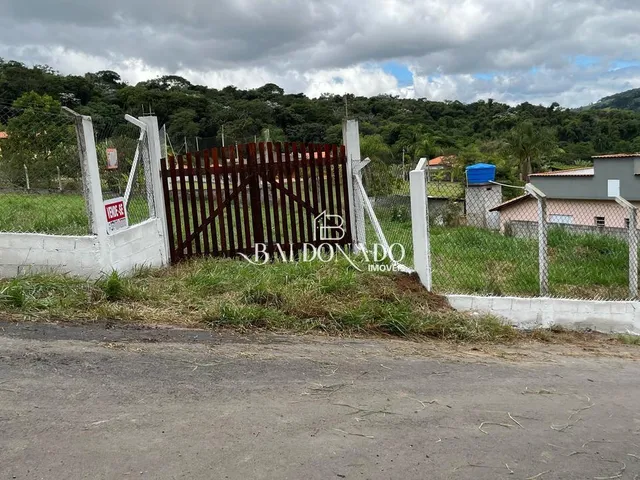 Imagem 6: Terreno de Chácara à Venda em Extrema MG com 2.000m² Alambrada e ótima Topografi