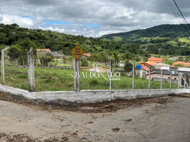 Imagem 7: Terreno de Chácara à Venda em Extrema MG com 2.000m² Alambrada e ótima Topografi