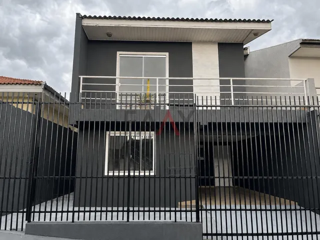 Imagem: Excelente Sobrado com Suíte e Sacada no