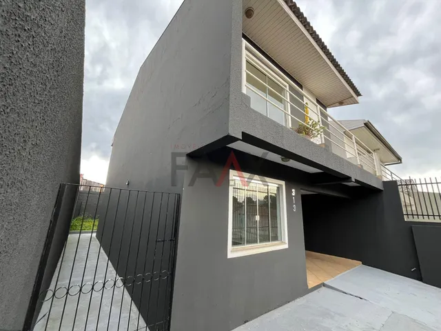 Imagem 4: Excelente Sobrado com Suíte e Sacada no Bairro Santa Cruz