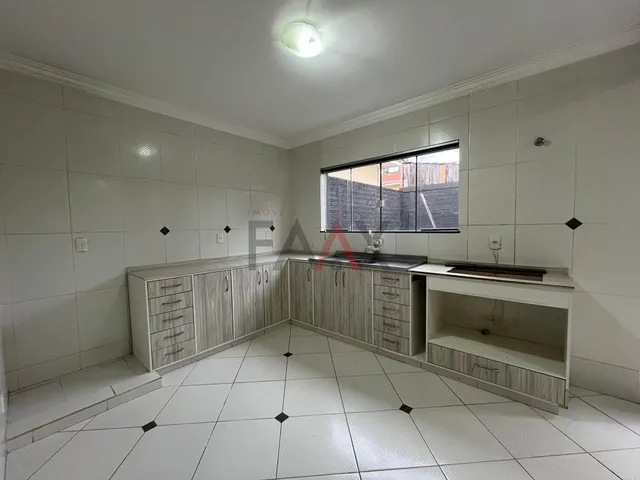 Imagem 8: Excelente Sobrado com Suíte e Sacada no Bairro Santa Cruz