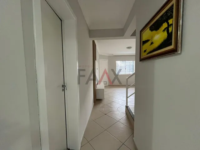 Imagem 10: Excelente Sobrado com Suíte e Sacada no Bairro Santa Cruz