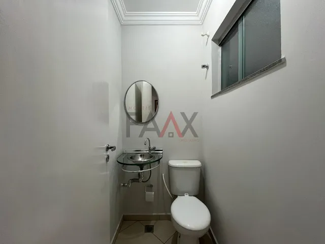 Imagem 9: Excelente Sobrado com Suíte e Sacada no Bairro Santa Cruz