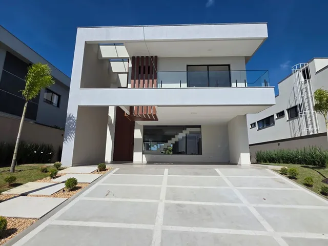 Imagem: A casa possui 5 Dormitórios, 4 Suítes, 6 Banheiros, 3