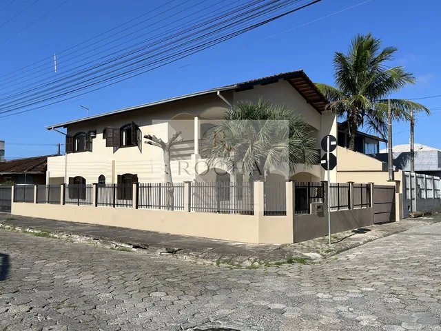 Imagem: Casa em Enseada, São Francisco do Sul/Sc